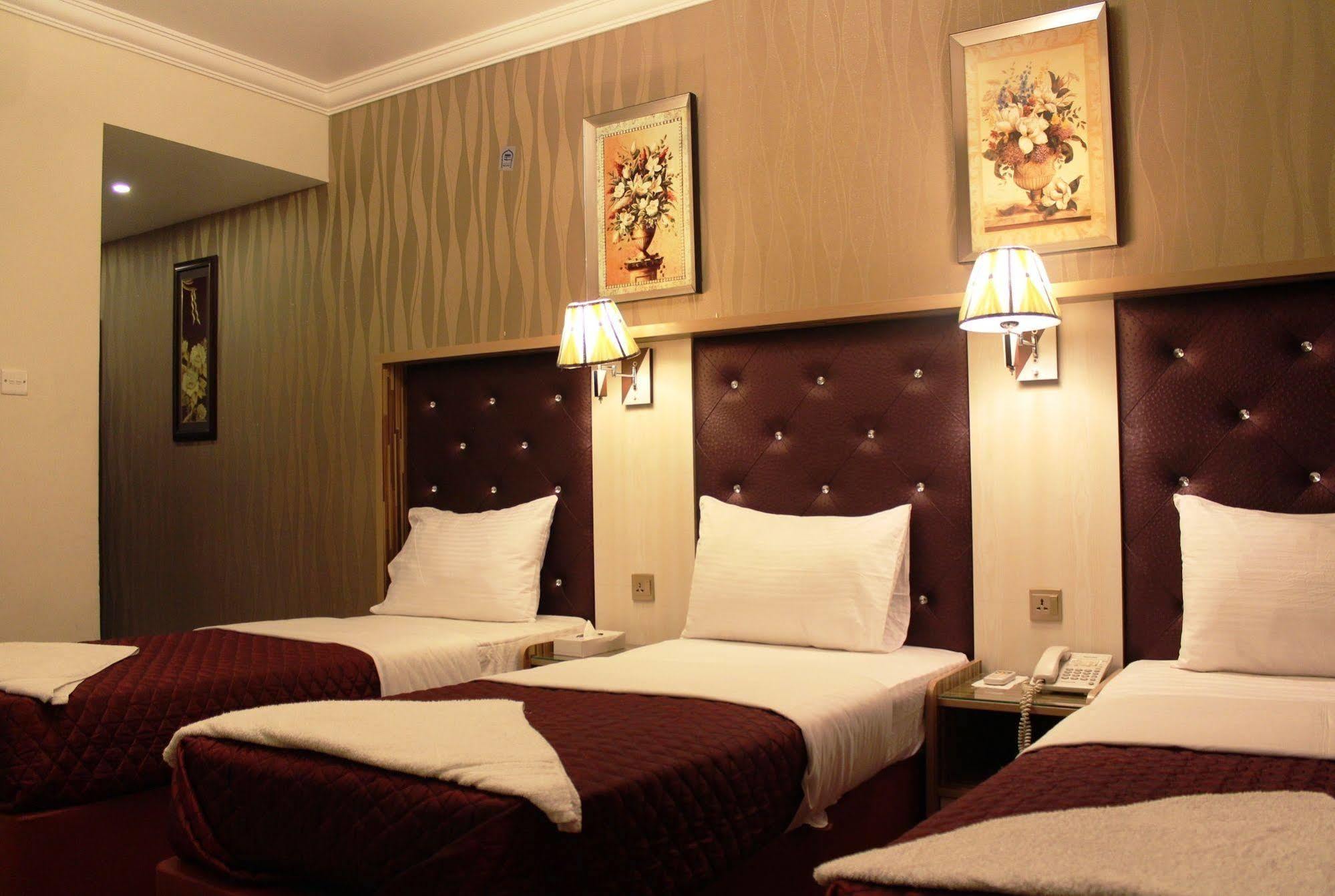 Sutchi Hotel Дубай Экстерьер фото